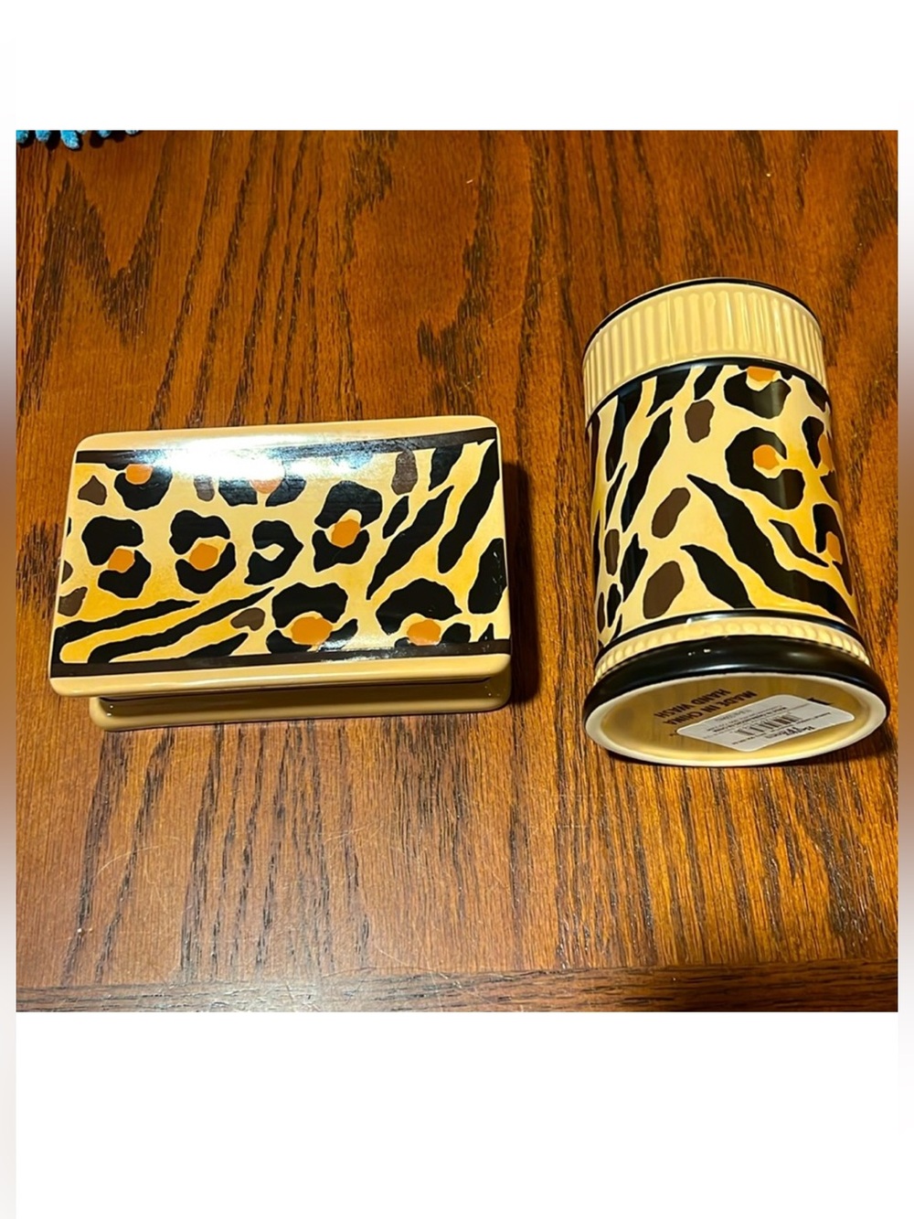 Better Homes. Leopard Soapdish and Toothbrush Holder. Ceramic. Hand Wash Set.